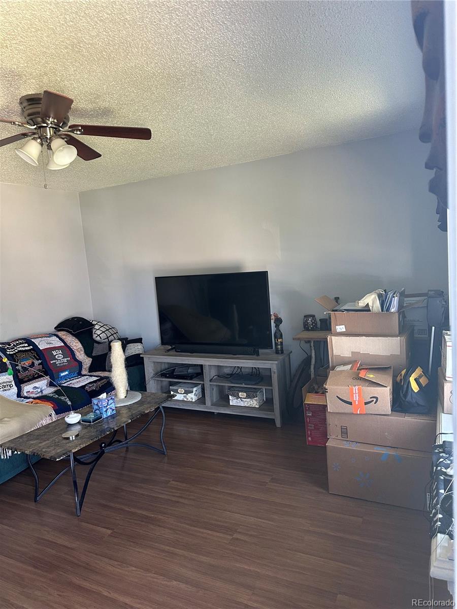 MLS Image #2 for 19645 e buchanan place,aurora, Colorado