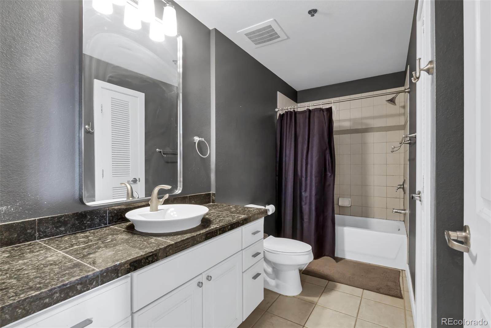 MLS Image #18 for 1441  central street,denver, Colorado