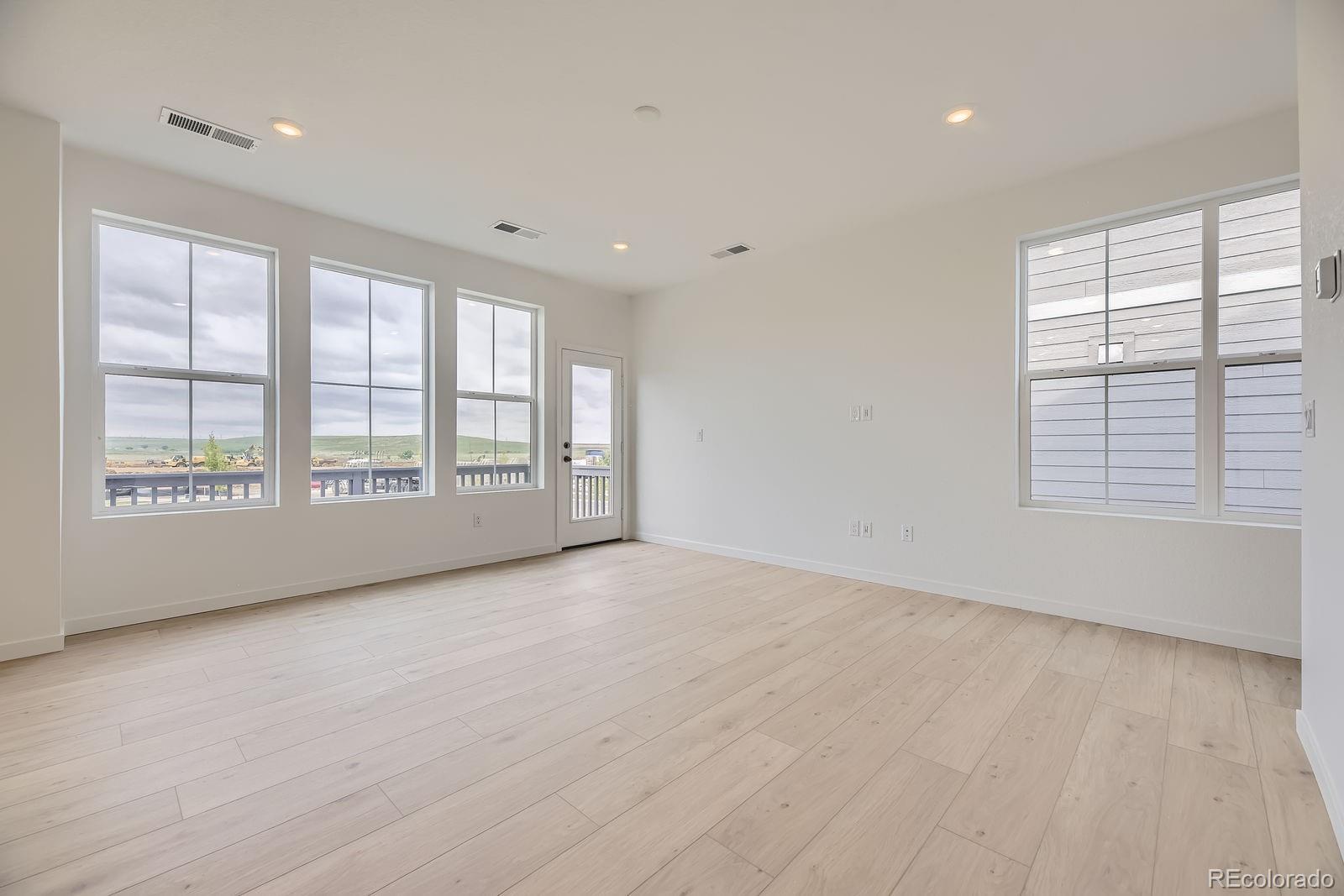 MLS Image #10 for 2188 s haleyville way,aurora, Colorado