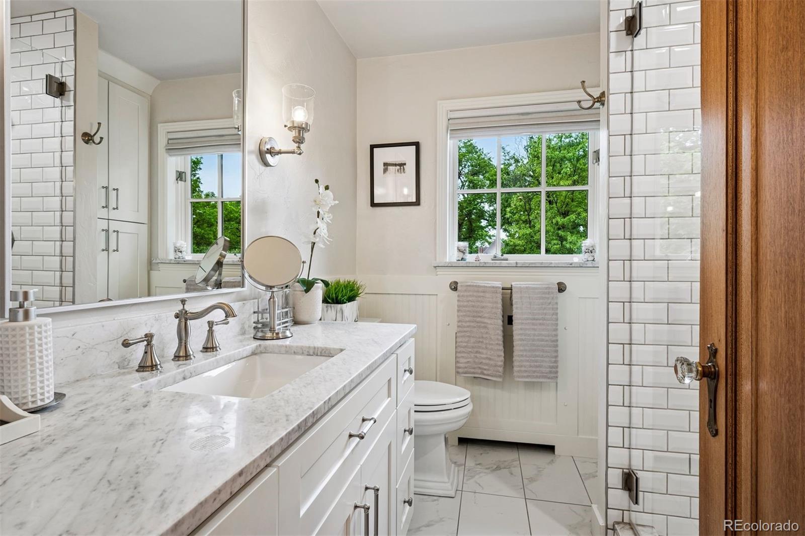 MLS Image #22 for 6300 e 17th avenue parkway,denver, Colorado