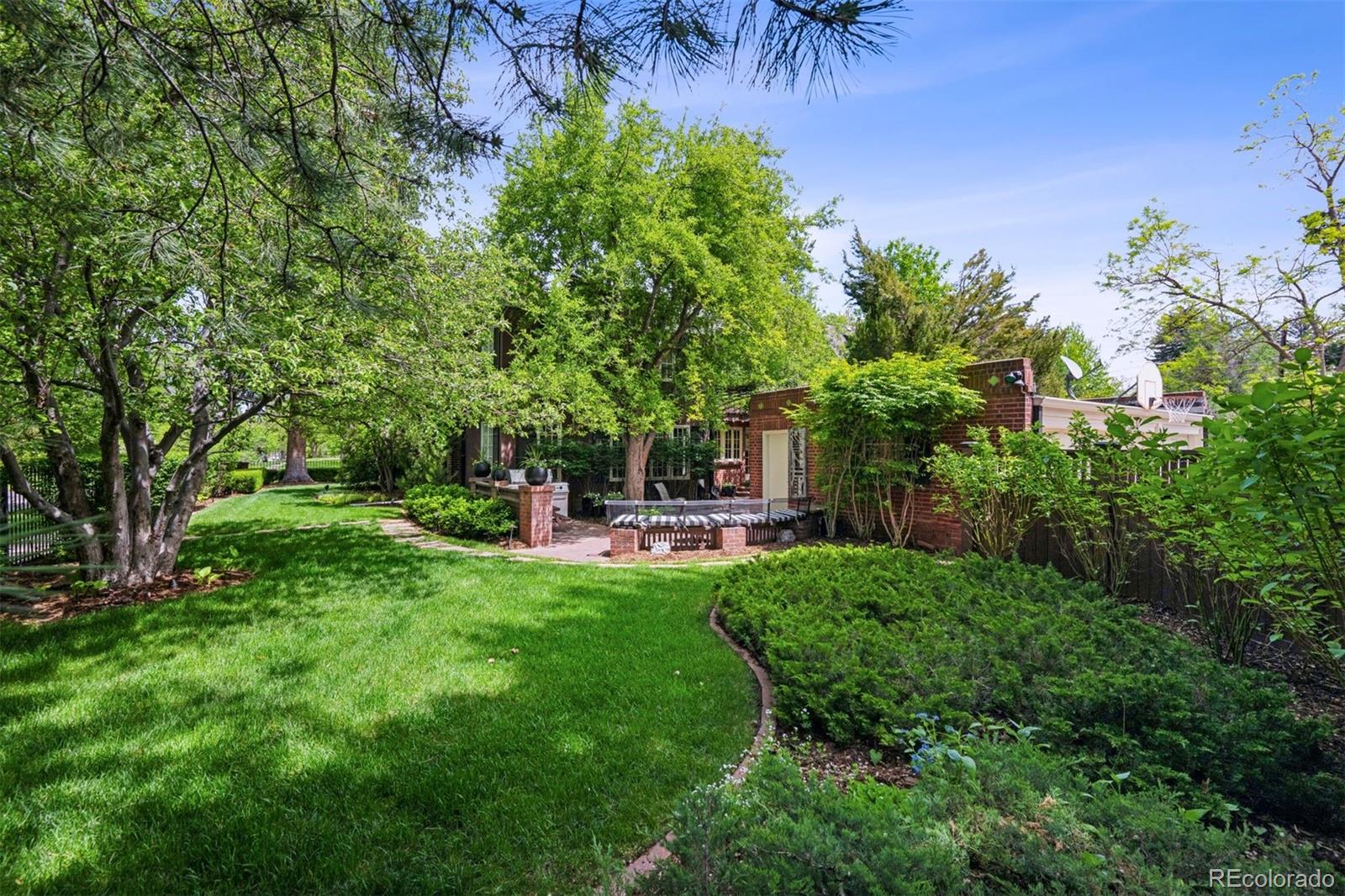 MLS Image #33 for 6300 e 17th avenue parkway,denver, Colorado
