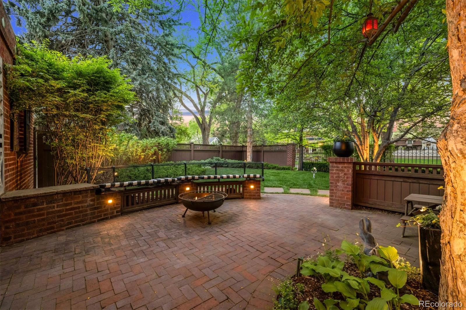 MLS Image #38 for 6300 e 17th avenue parkway,denver, Colorado