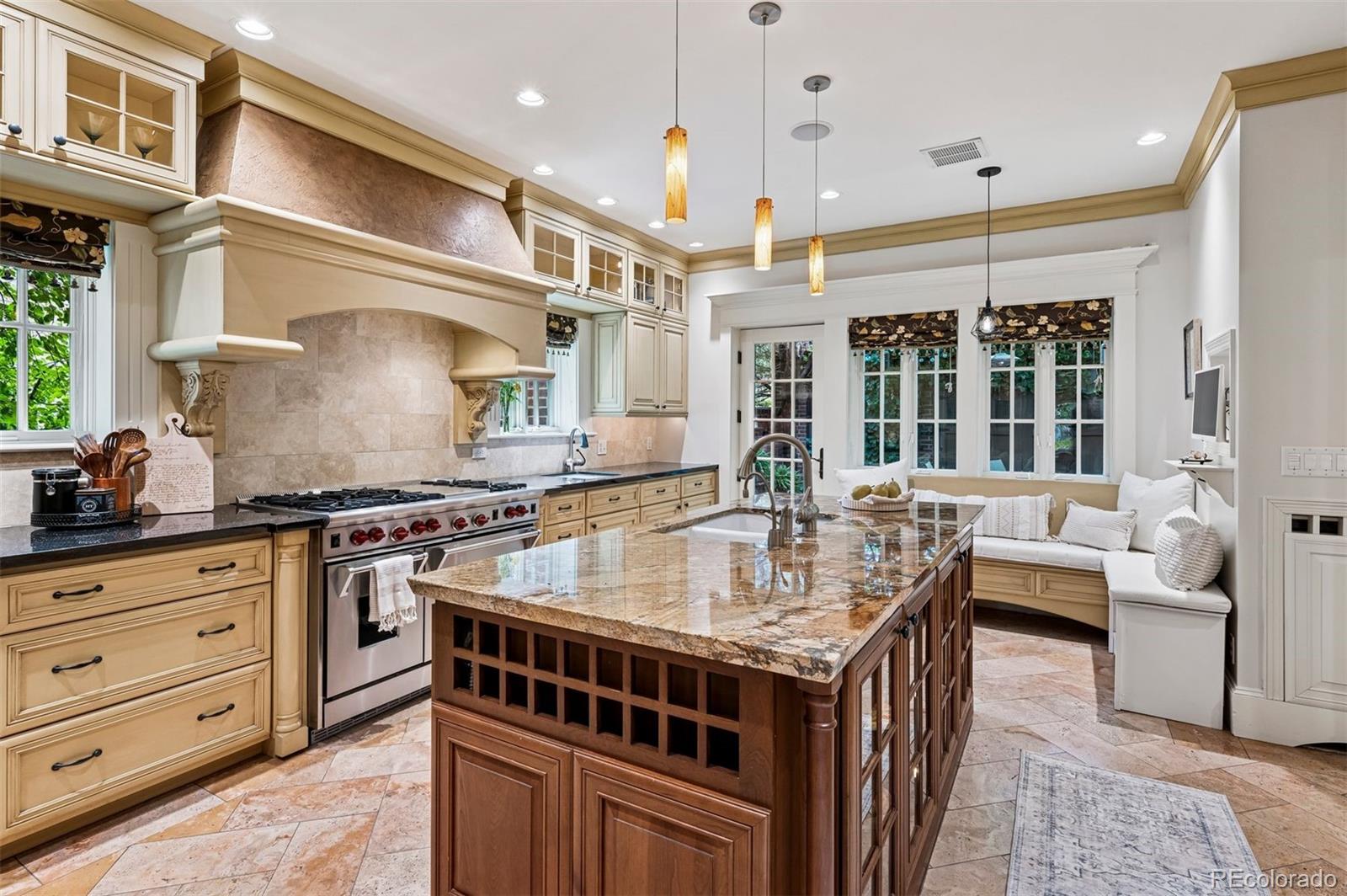 MLS Image #4 for 6300 e 17th avenue parkway,denver, Colorado