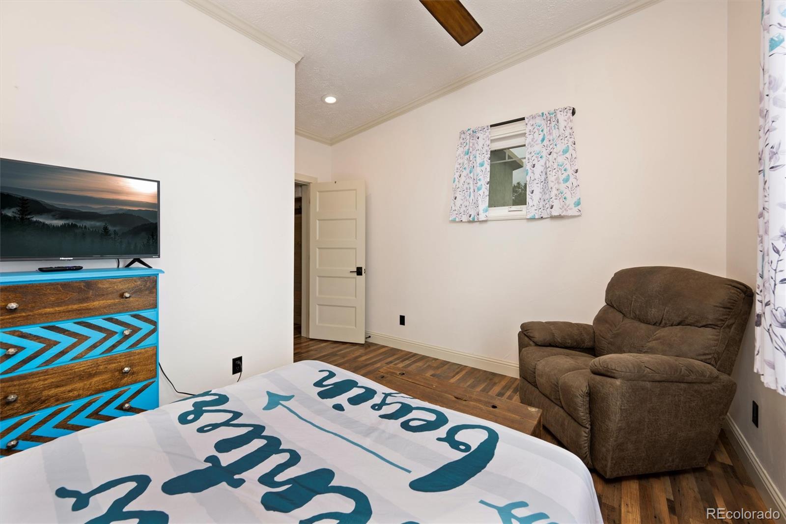 MLS Image #16 for 13328  otter road,loveland, Colorado