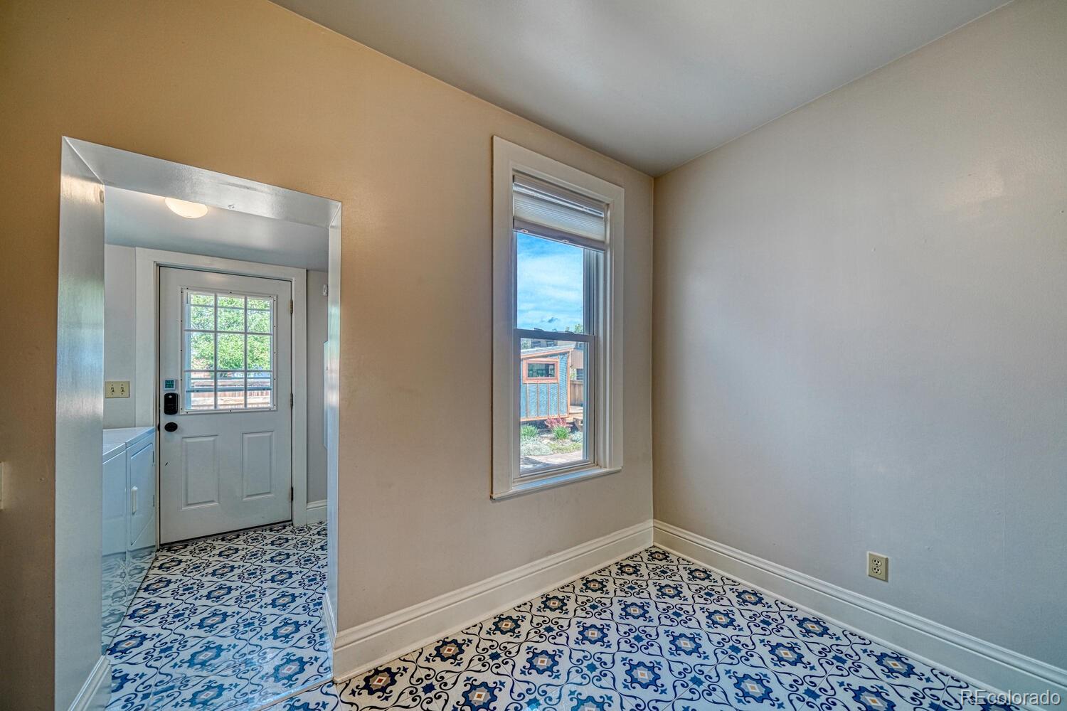 MLS Image #14 for 144 n c street,salida, Colorado