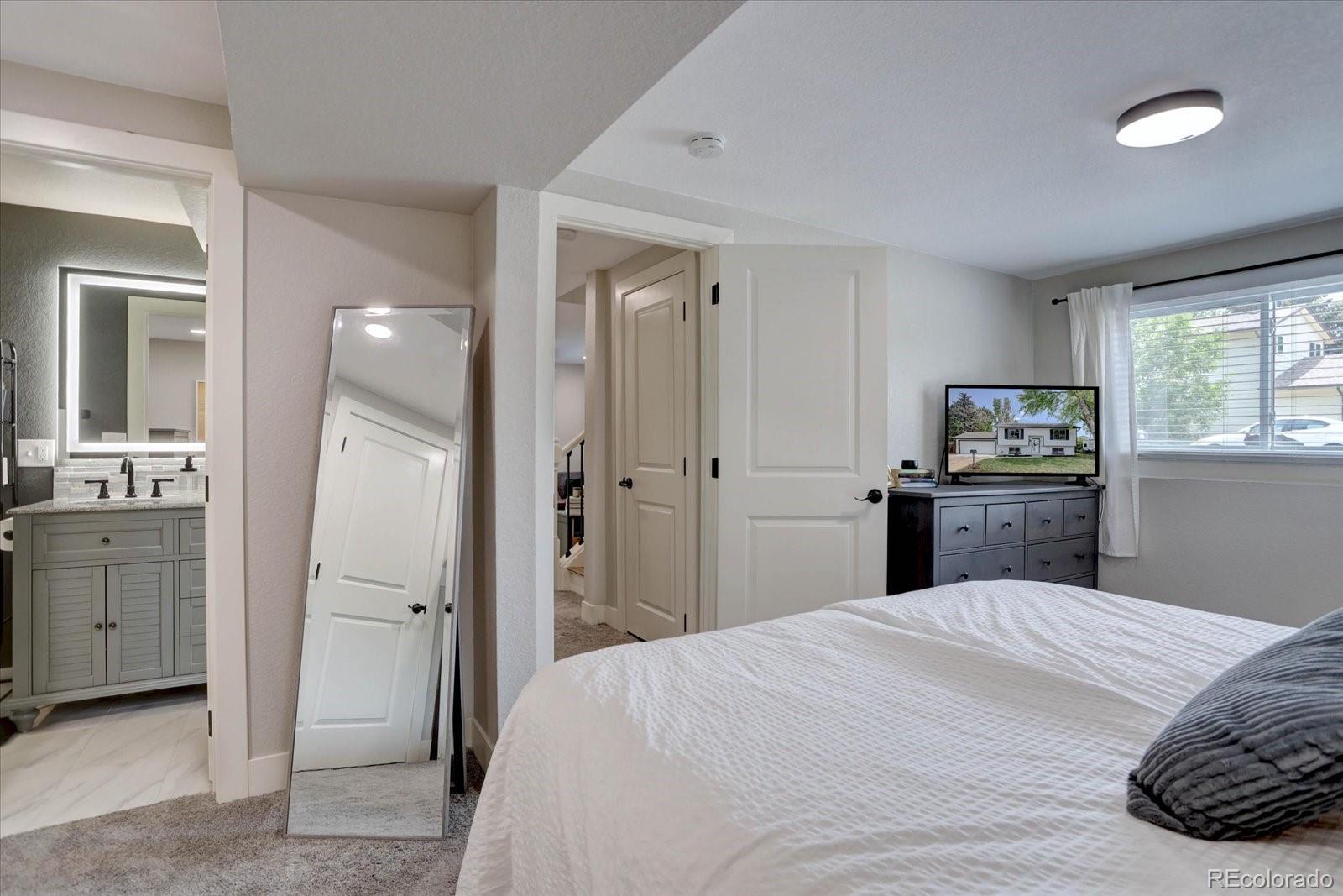 MLS Image #20 for 5945 w 86th avenue,arvada, Colorado