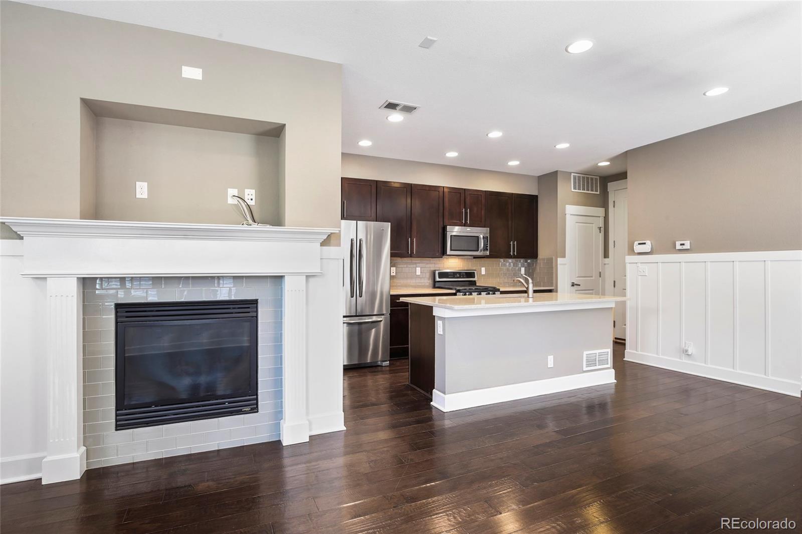 MLS Image #11 for 3450  valentia street,denver, Colorado