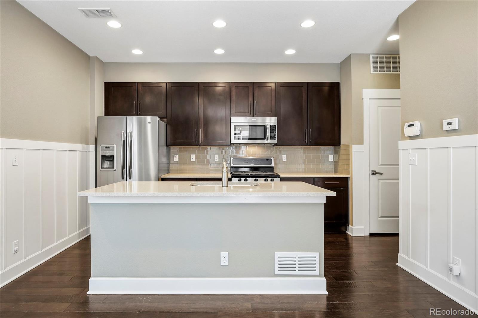 MLS Image #7 for 3450  valentia street,denver, Colorado