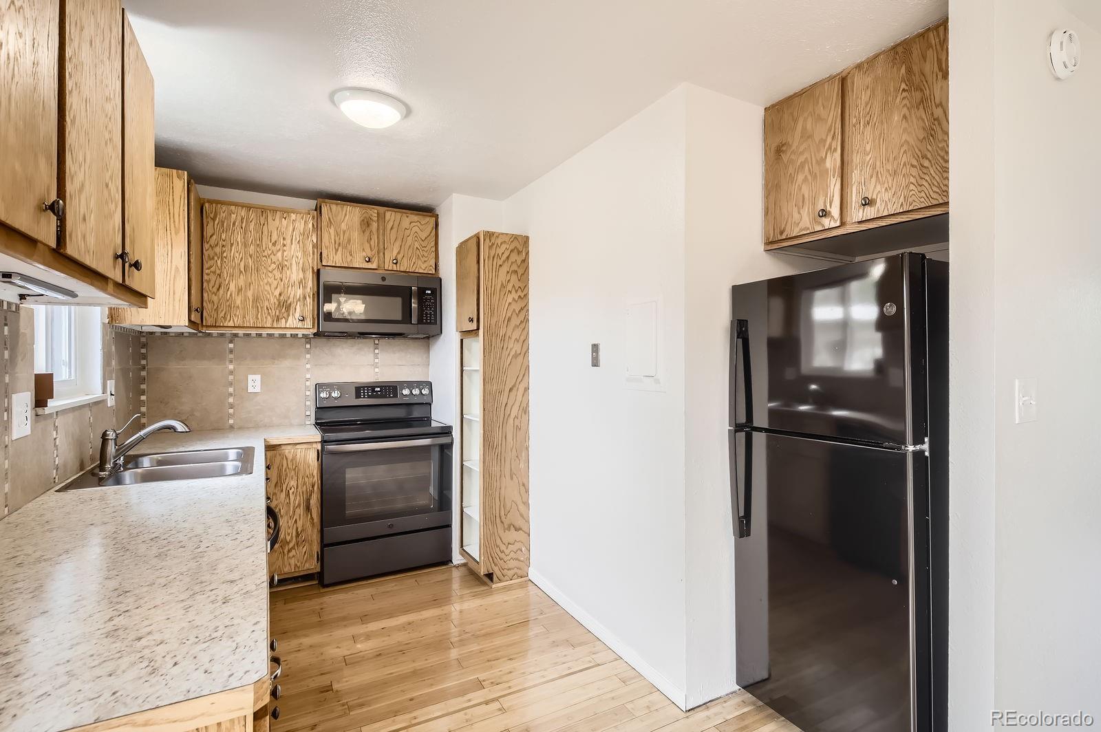 MLS Image #8 for 3021  11th avenue,evans, Colorado