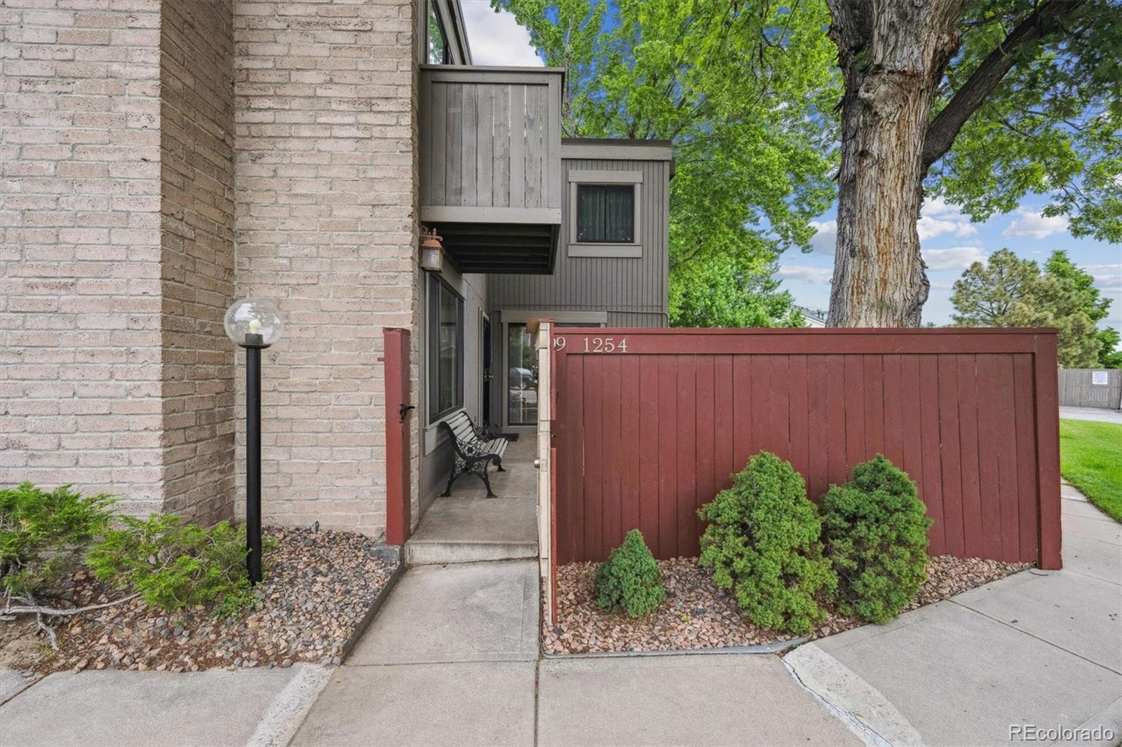 MLS Image #1 for 1254 s yosemite way,denver, Colorado