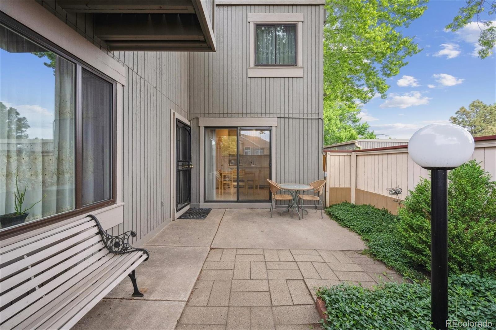 MLS Image #2 for 1254 s yosemite way,denver, Colorado