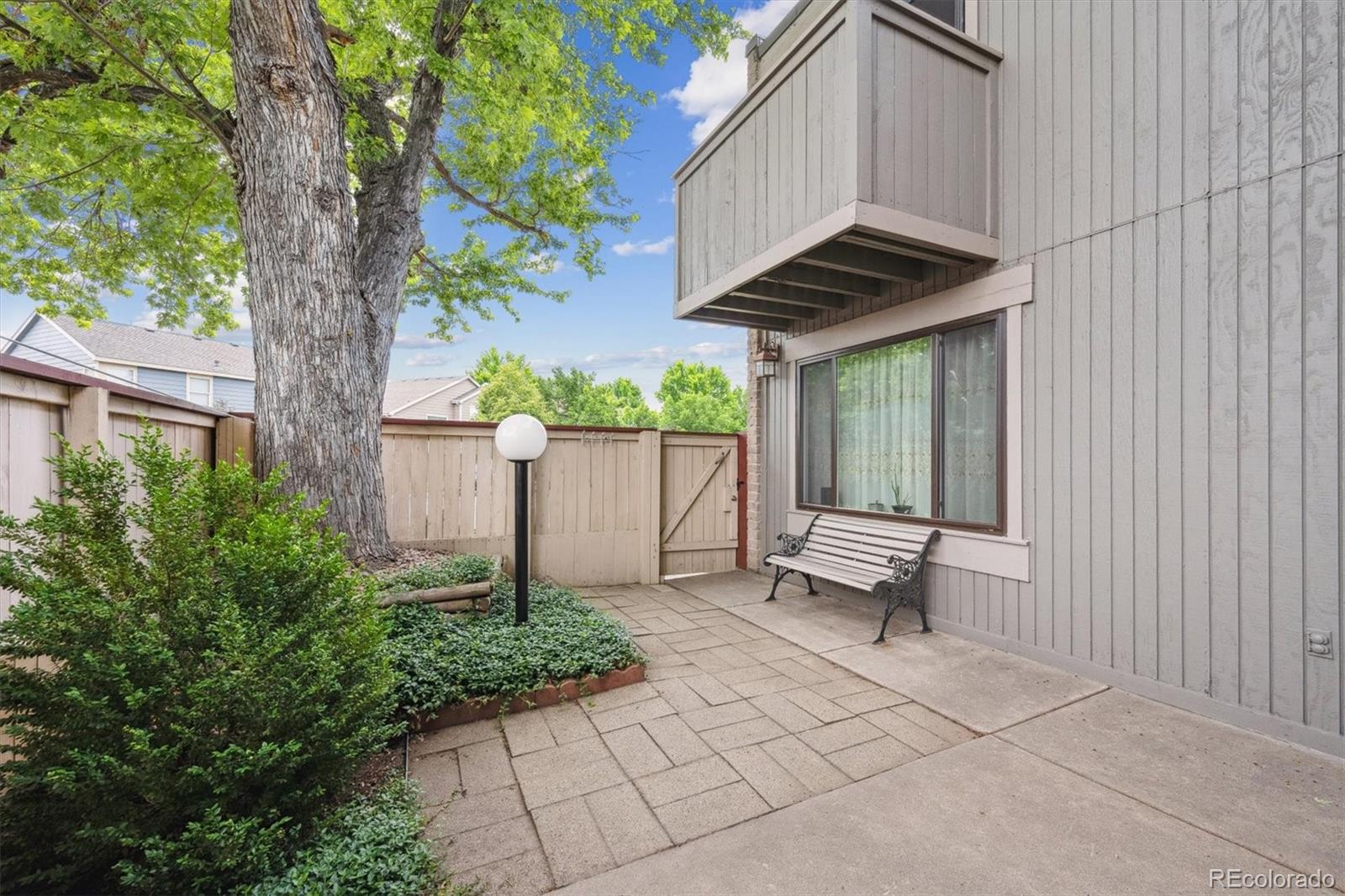 MLS Image #24 for 1254 s yosemite way,denver, Colorado
