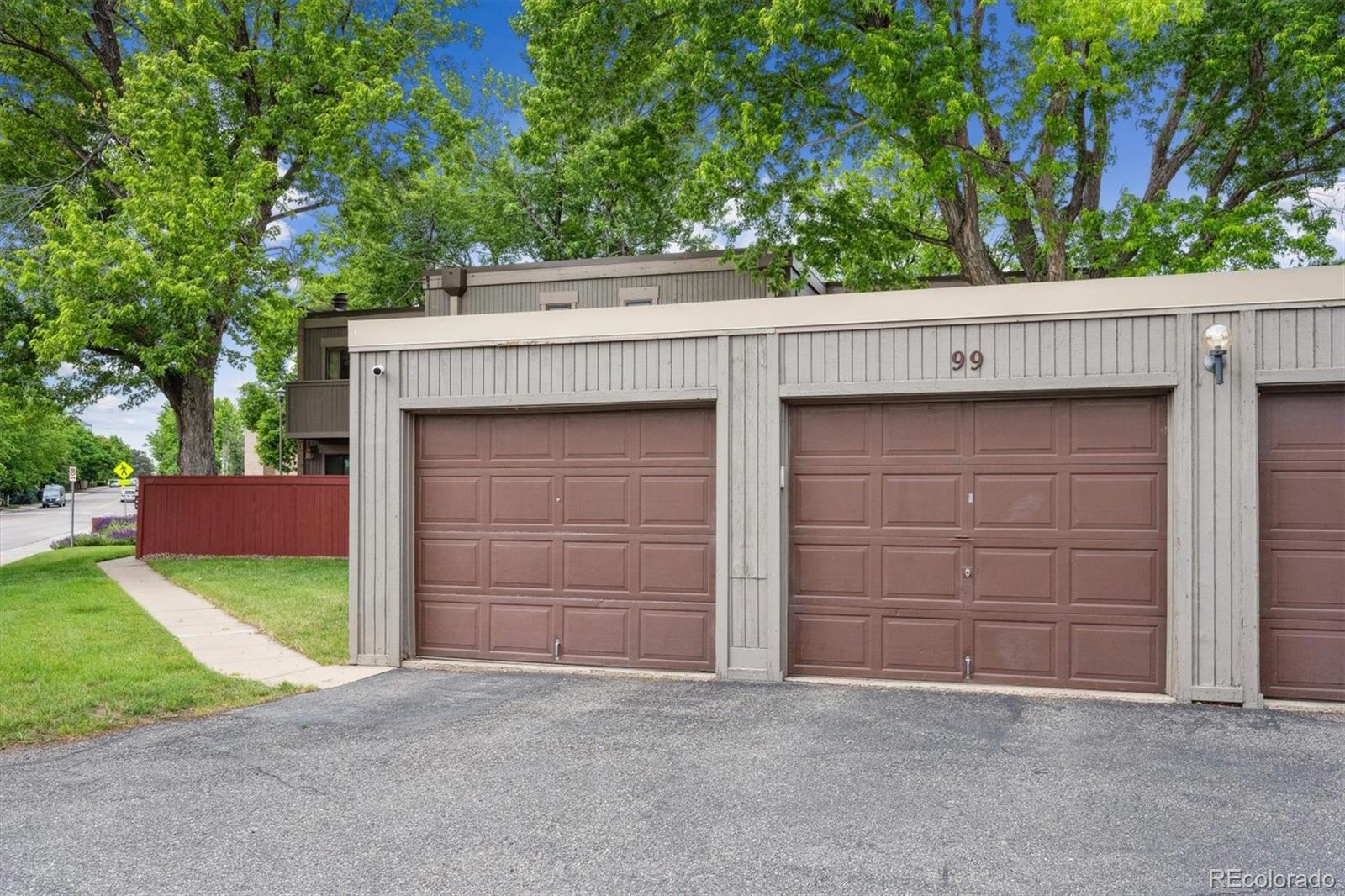 MLS Image #26 for 1254 s yosemite way,denver, Colorado