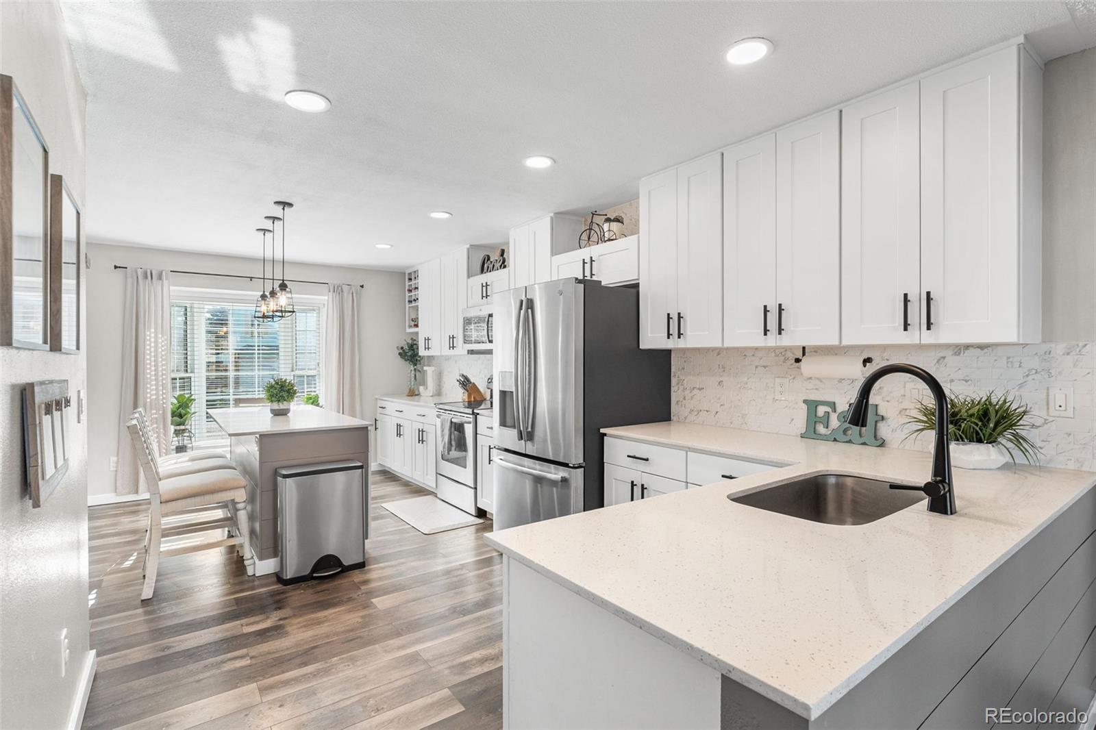 MLS Image #4 for 4733 s vivian court,morrison, Colorado