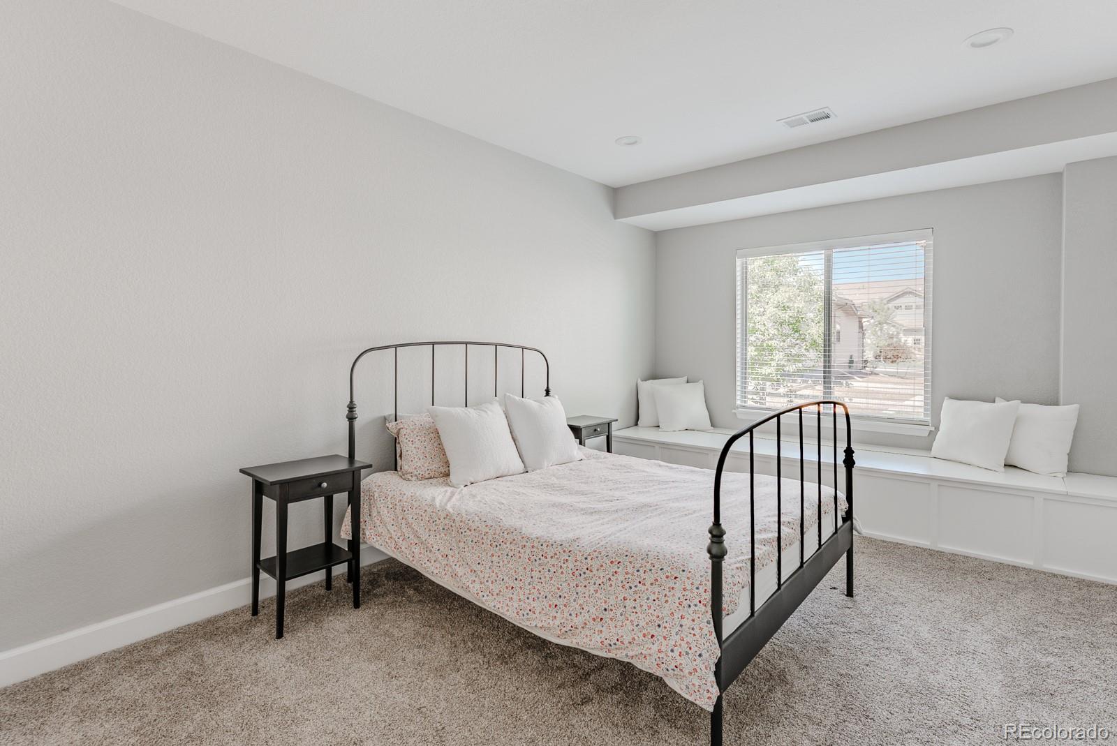 MLS Image #39 for 16383  ute peak way,broomfield, Colorado