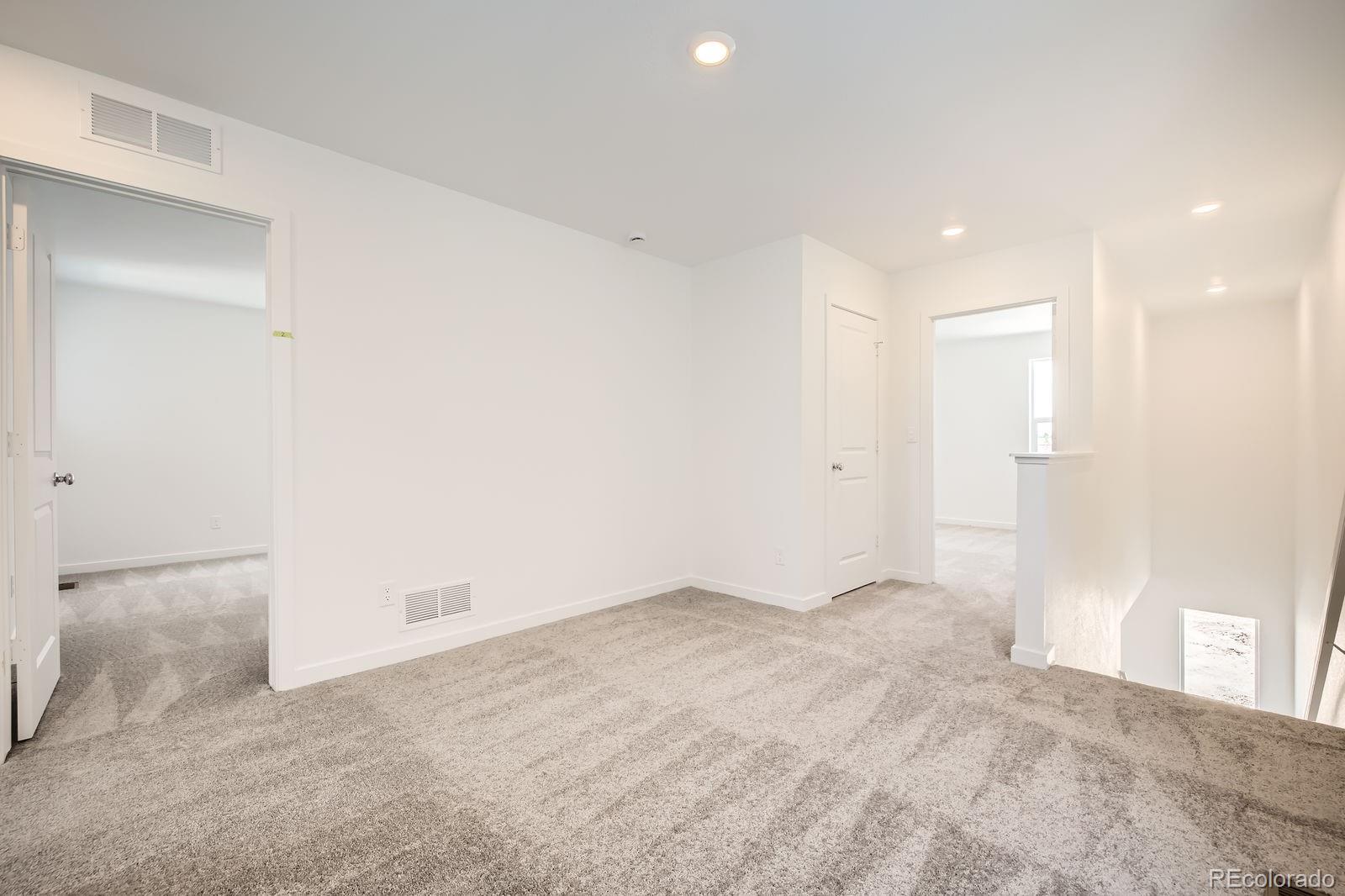 MLS Image #10 for 7736  salt fork drive,colorado springs, Colorado