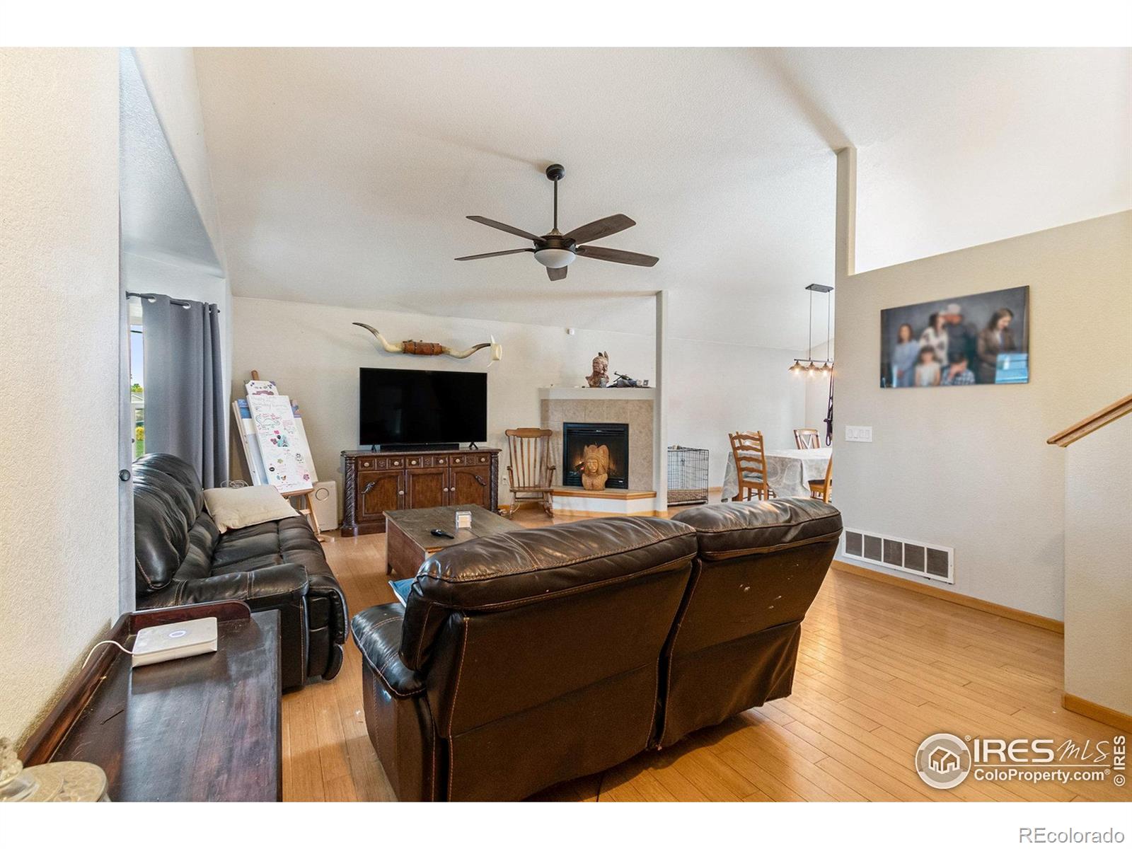 MLS Image #16 for 3328  wild west lane,wellington, Colorado