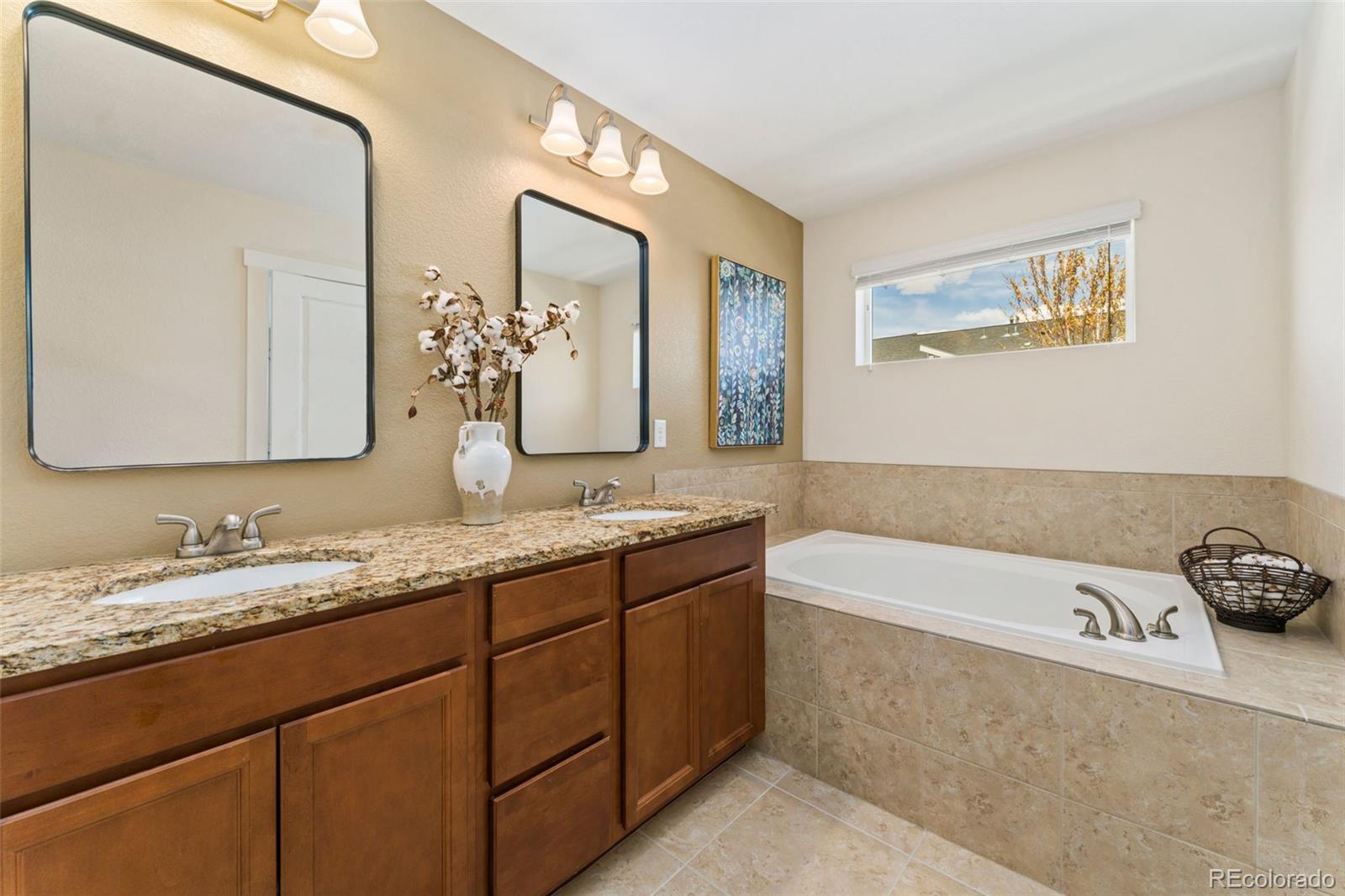 MLS Image #12 for 671  robert street,longmont, Colorado