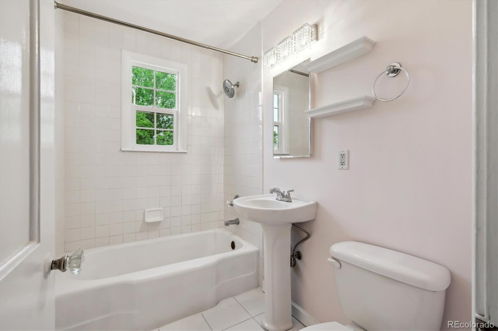MLS Image #14 for 1279  leyden street,denver, Colorado