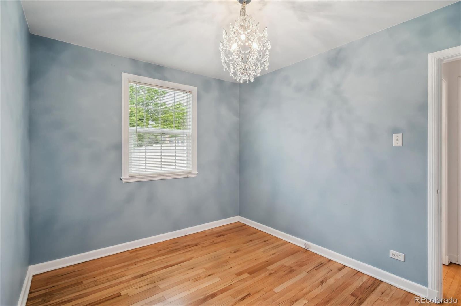 MLS Image #15 for 1279  leyden street,denver, Colorado