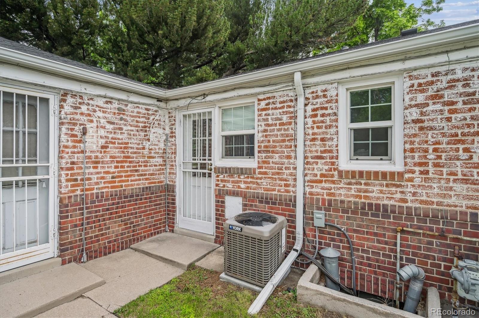 MLS Image #19 for 1279  leyden street,denver, Colorado