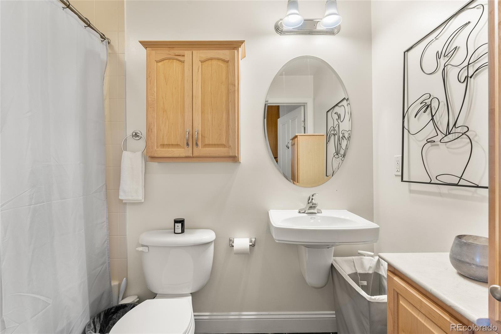 MLS Image #27 for 1950 n logan street,denver, Colorado