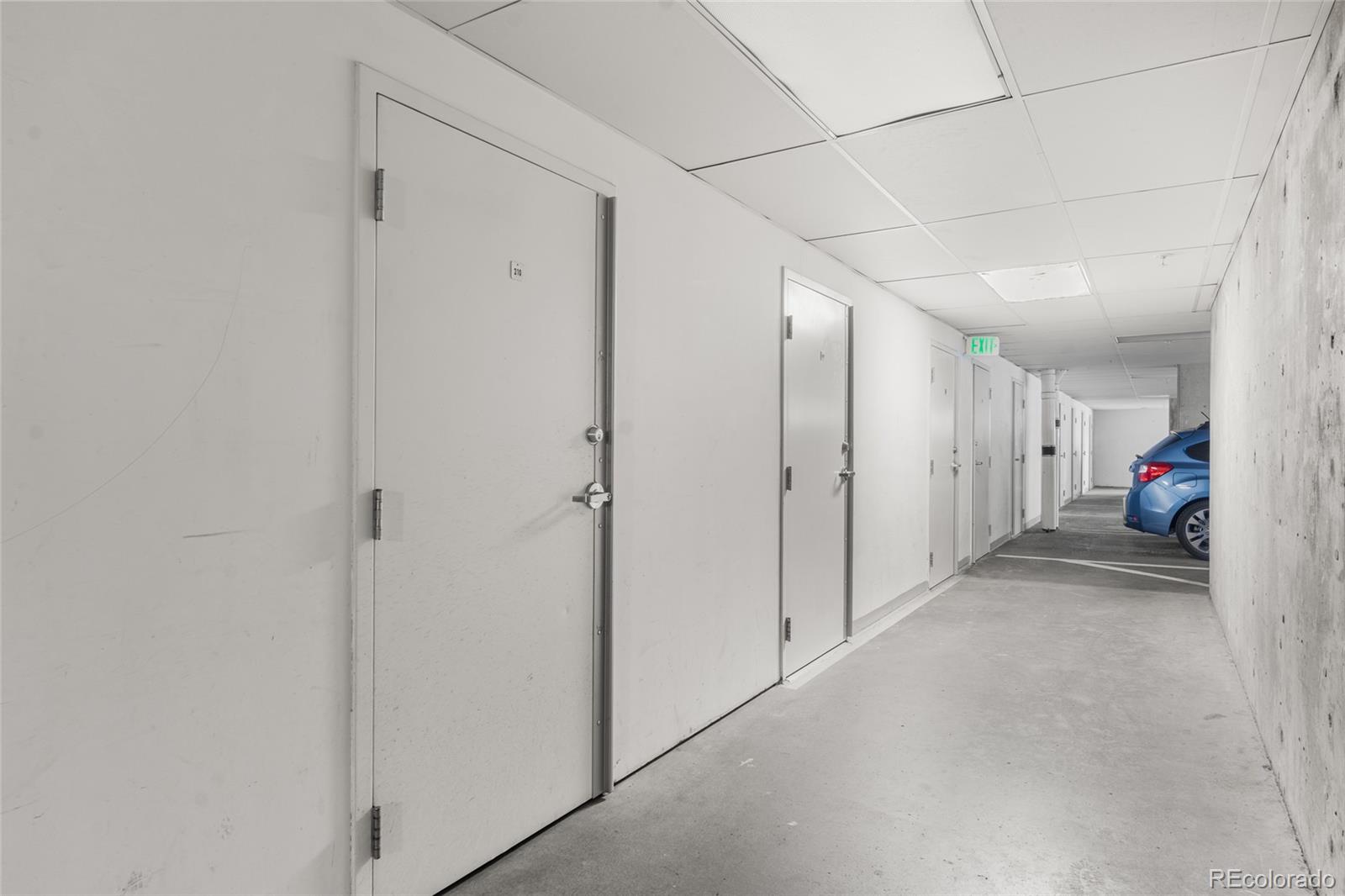MLS Image #33 for 1950 n logan street,denver, Colorado