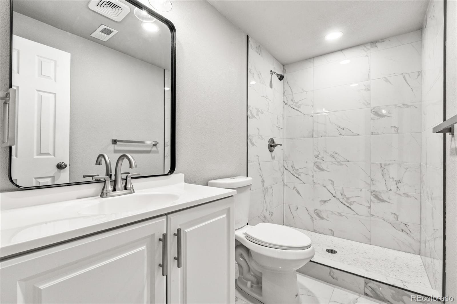 MLS Image #14 for 11383  oakland drive,commerce city, Colorado