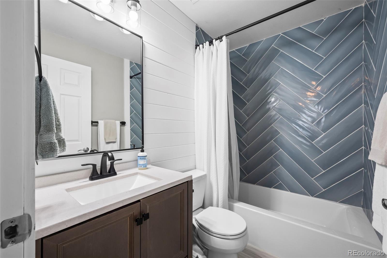 MLS Image #12 for 17692 e brunswick place,aurora, Colorado