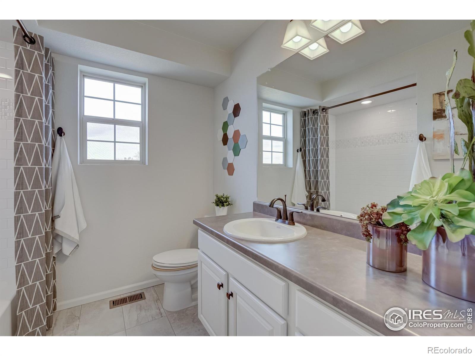 MLS Image #13 for 3615  valleywood court,johnstown, Colorado