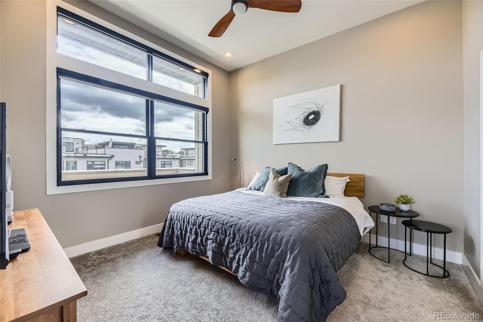 MLS Image #14 for 6849 e lowry boulevard,denver, Colorado