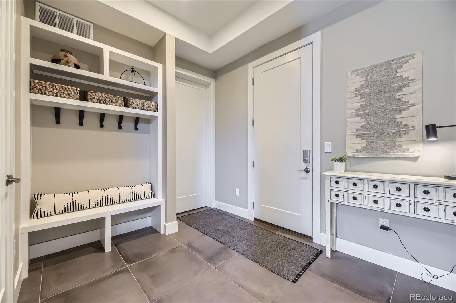 MLS Image #24 for 6849 e lowry boulevard,denver, Colorado