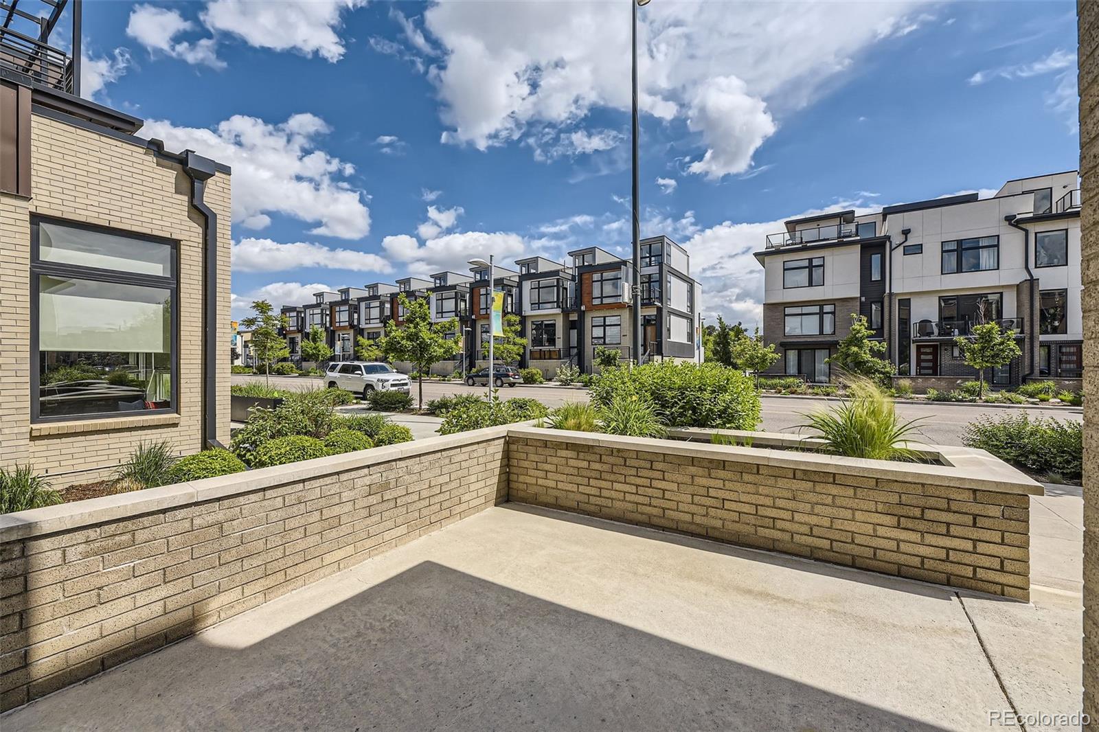 MLS Image #3 for 6849 e lowry boulevard,denver, Colorado