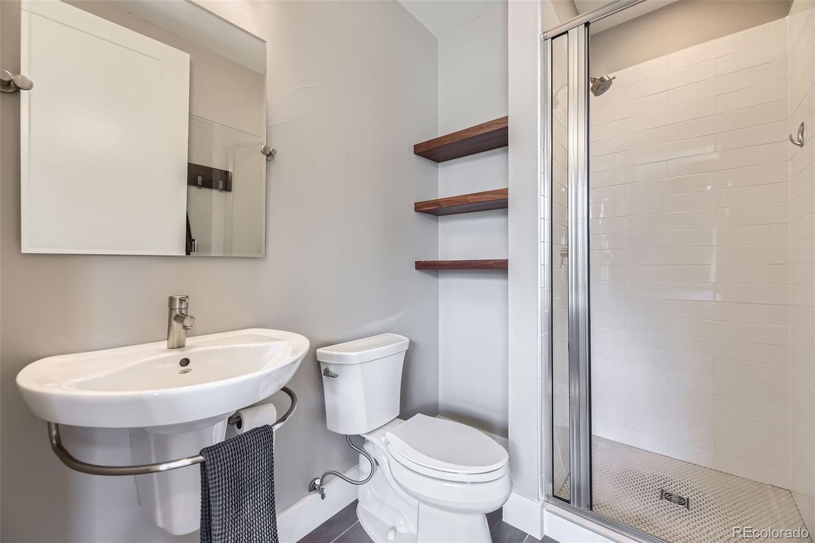 MLS Image #6 for 6849 e lowry boulevard,denver, Colorado