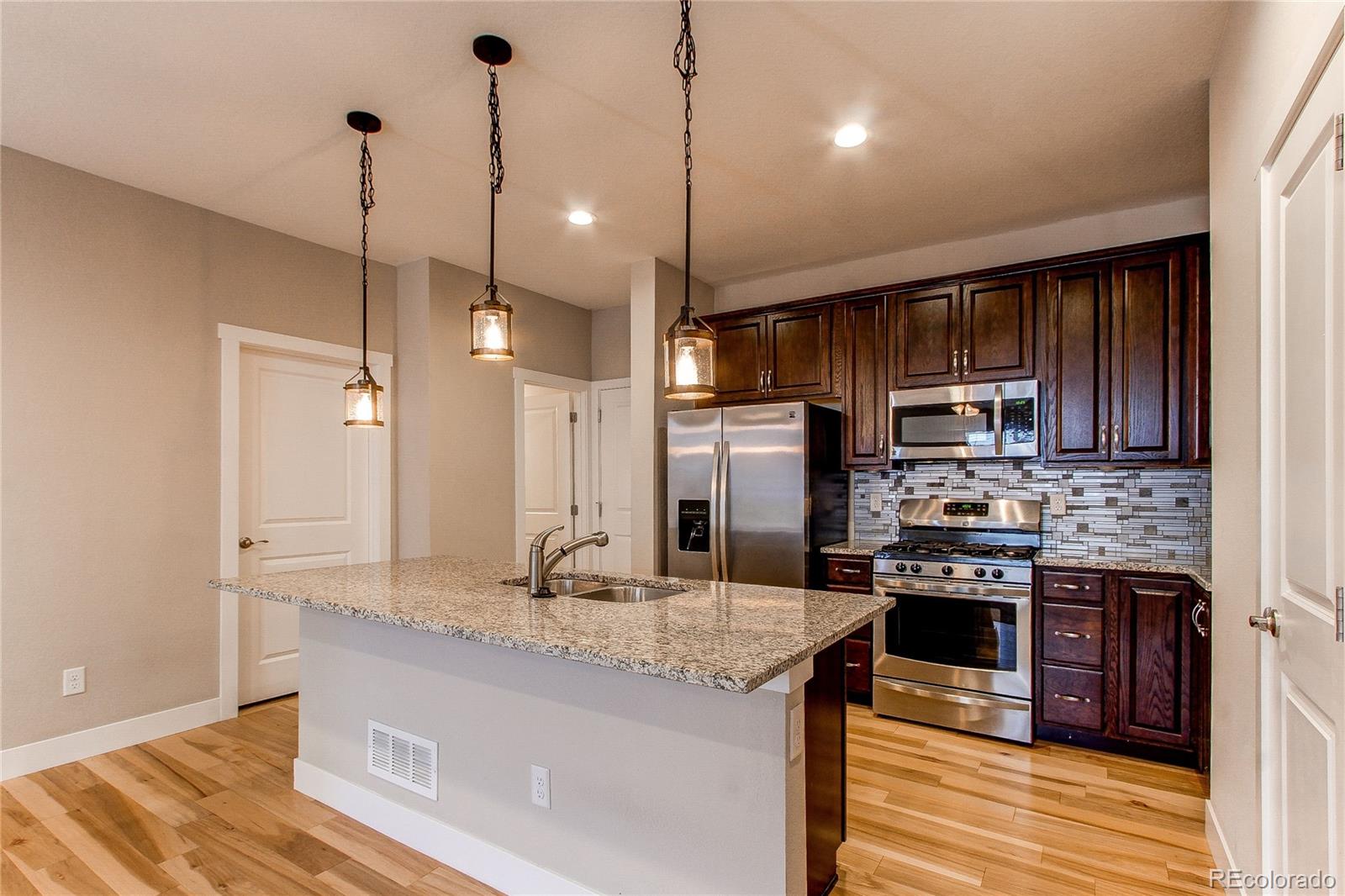 MLS Image #8 for 767  robert street,longmont, Colorado