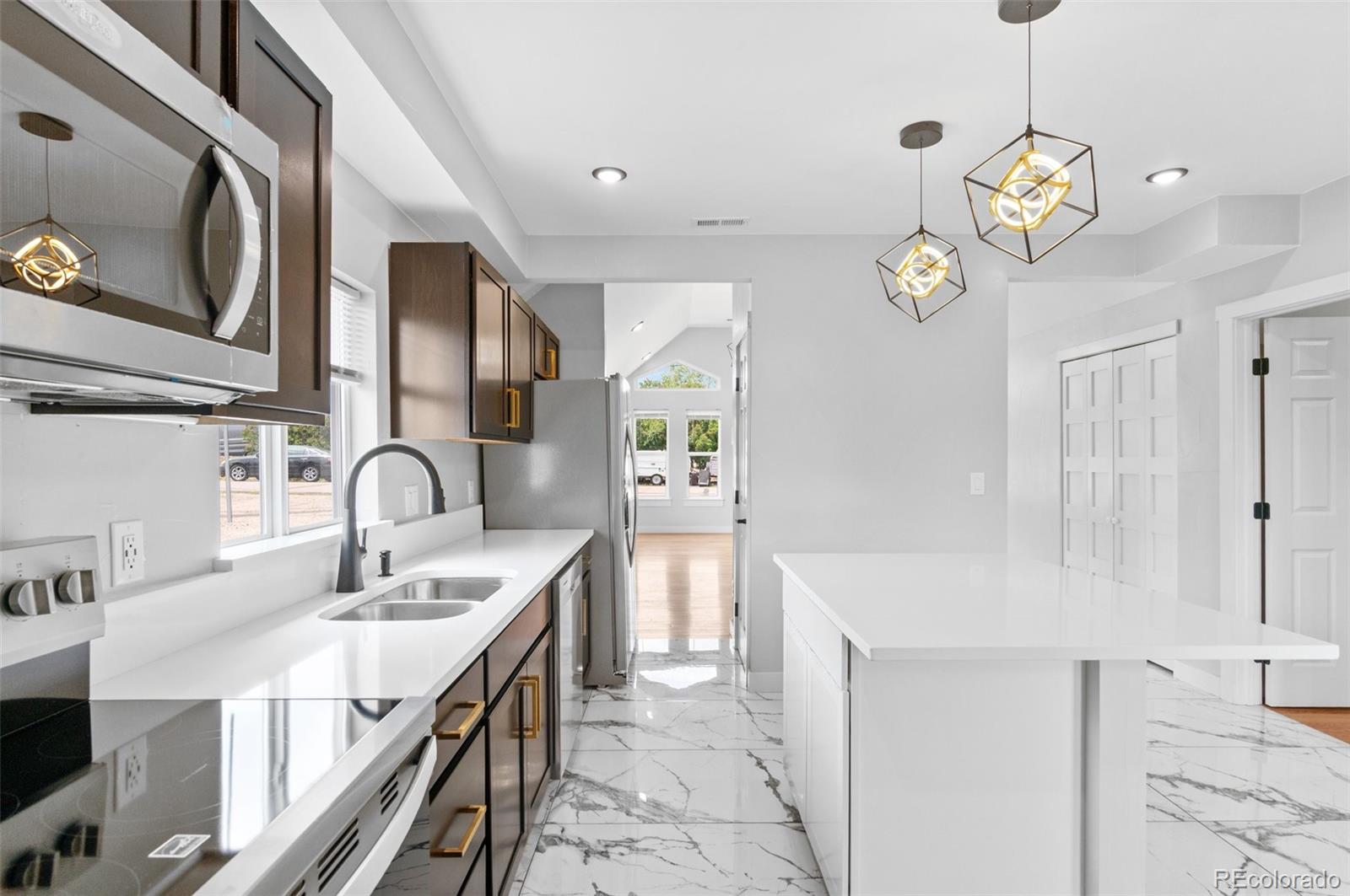 MLS Image #10 for 1100  urban street,lakewood, Colorado