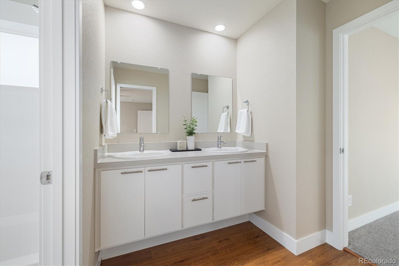 MLS Image #32 for 1340 w 68th avenue,denver, Colorado