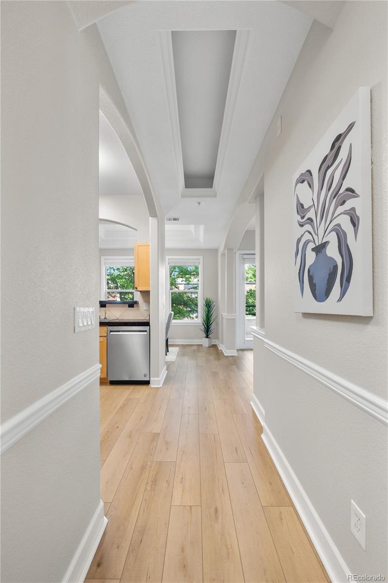 MLS Image #10 for 45 n ogden street,denver, Colorado