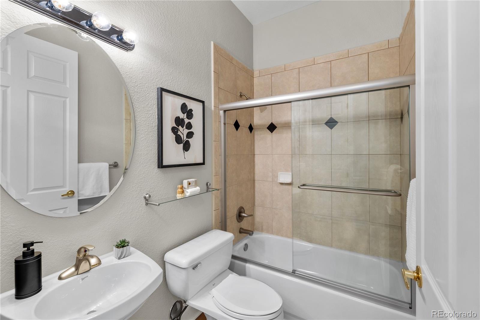 MLS Image #23 for 45 n ogden street,denver, Colorado