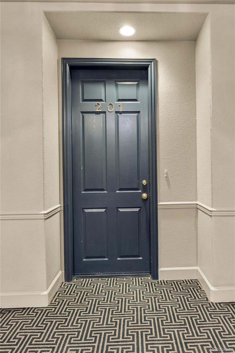 MLS Image #3 for 45 n ogden street,denver, Colorado