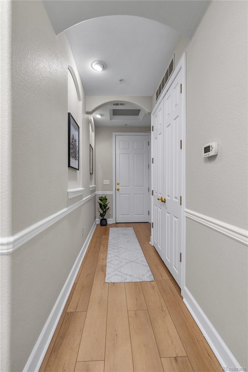 MLS Image #5 for 45 n ogden street,denver, Colorado