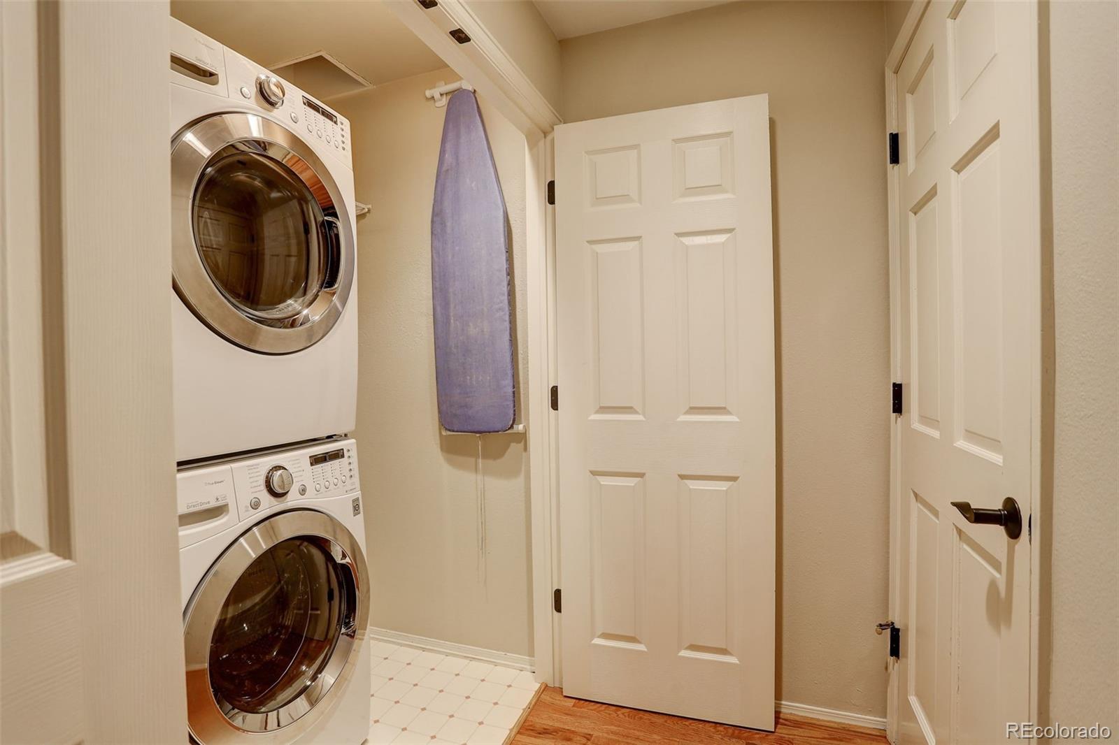 MLS Image #15 for 7409 e jamison drive,centennial, Colorado