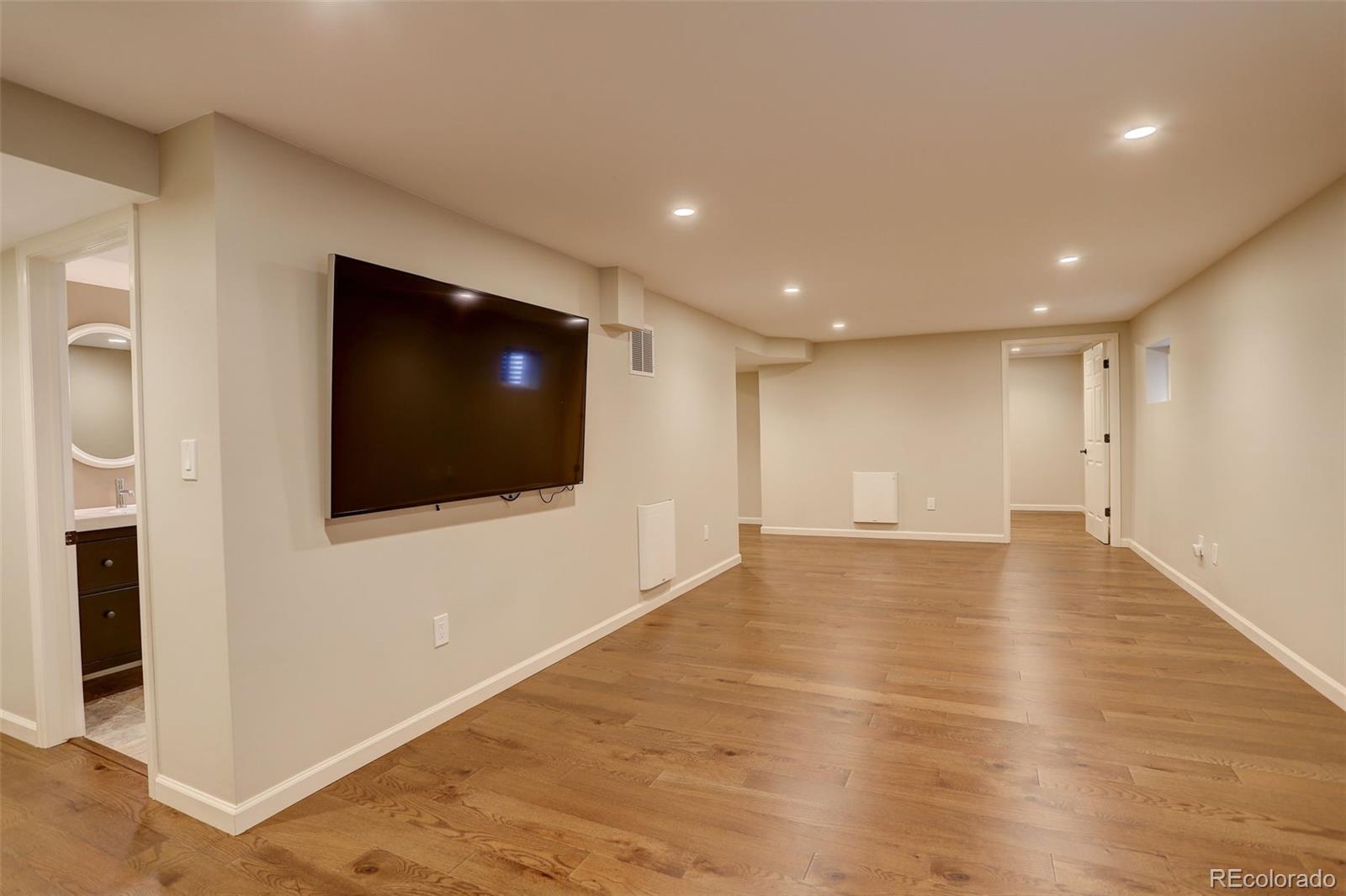 MLS Image #32 for 7409 e jamison drive,centennial, Colorado