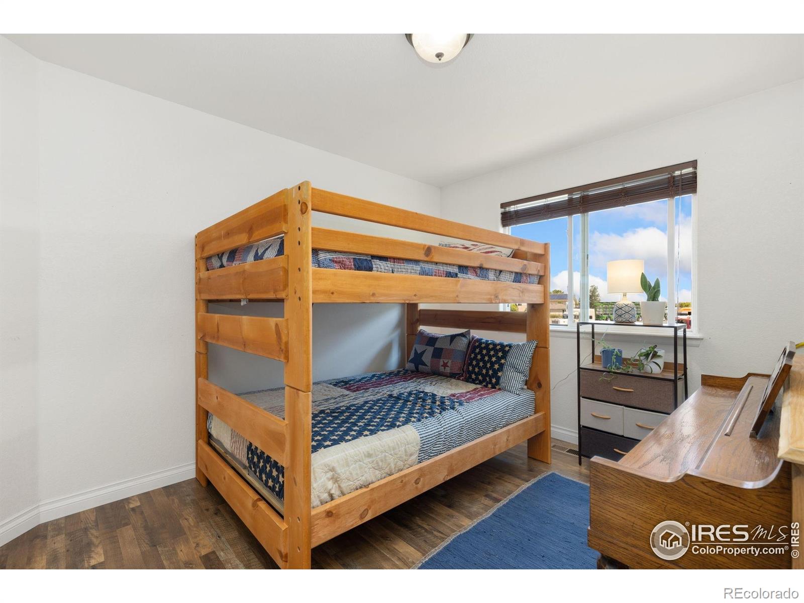 MLS Image #5 for 5869  vinca avenue,longmont, Colorado