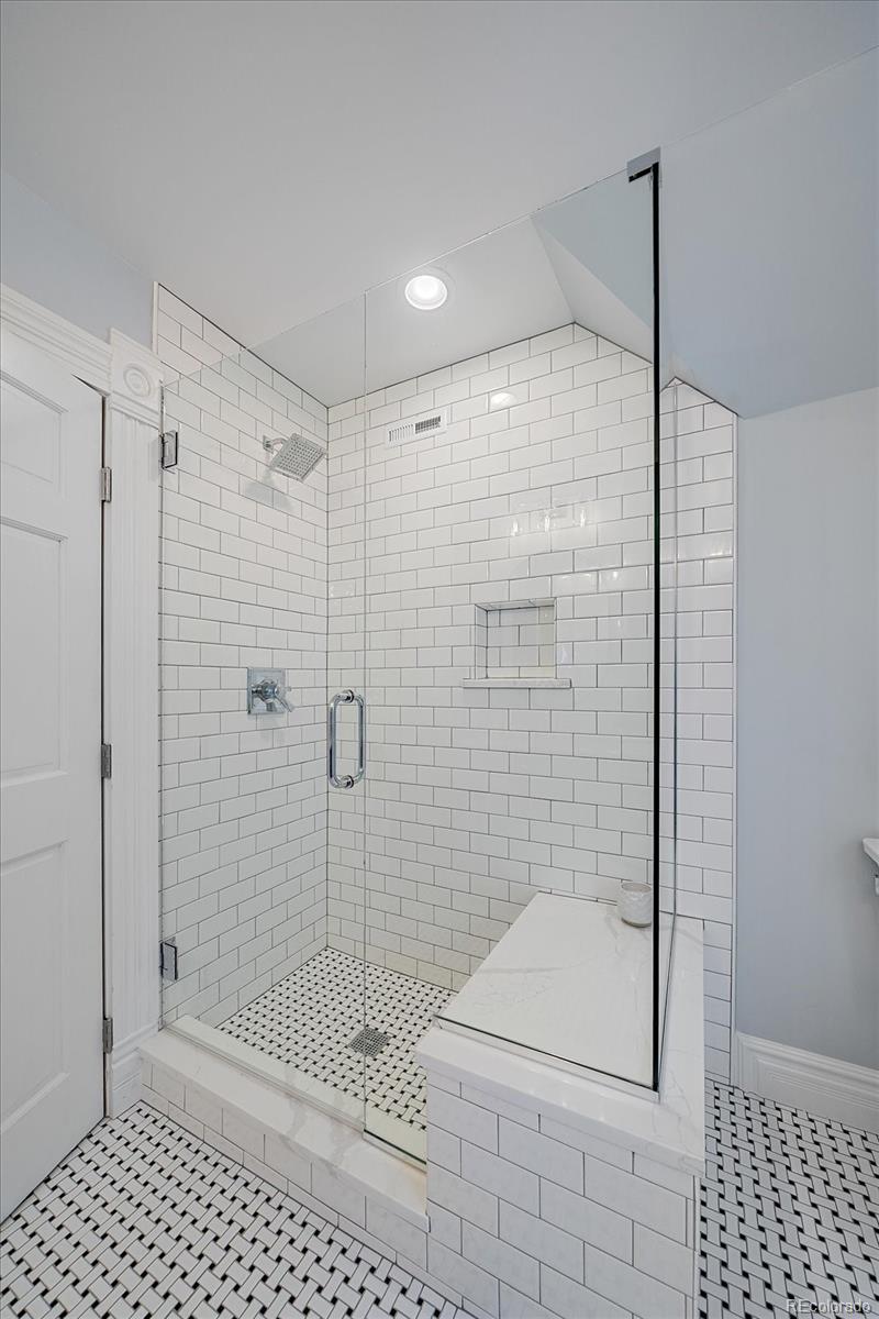 MLS Image #11 for 1356 n marion street,denver, Colorado