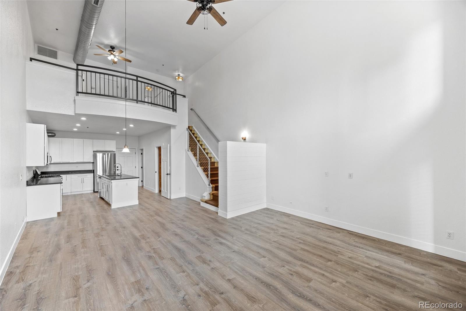 MLS Image #7 for 7700 e 29th avenue,denver, Colorado