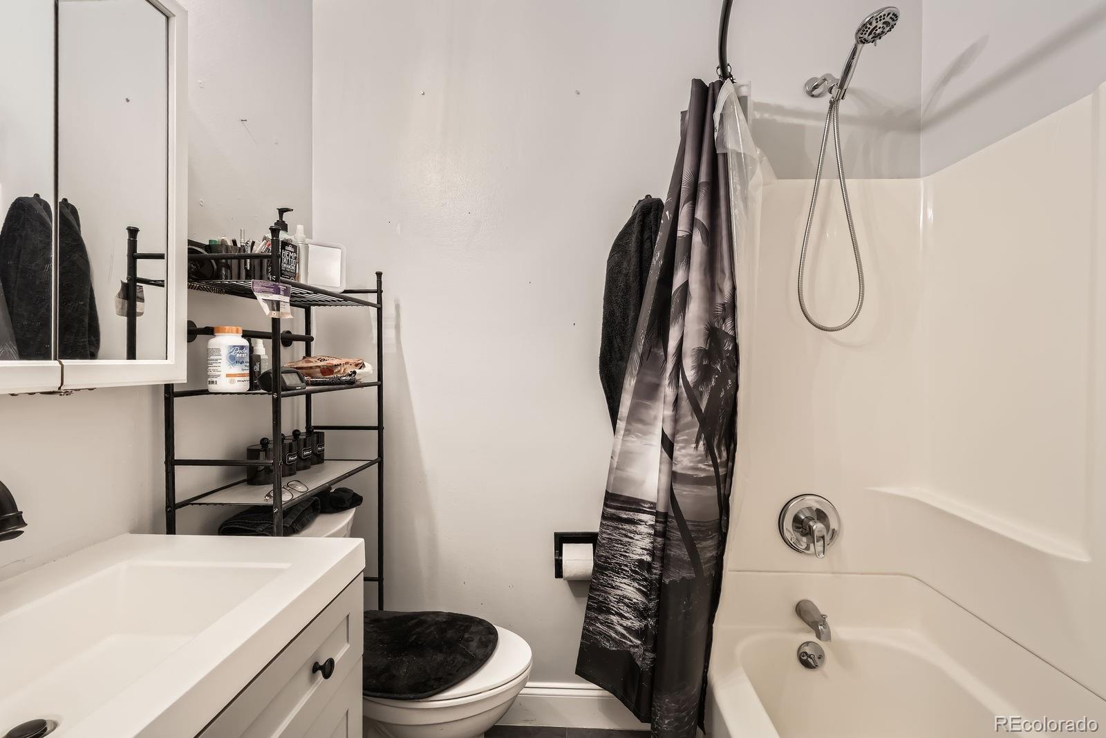 MLS Image #14 for 13558 e center avenue,aurora, Colorado