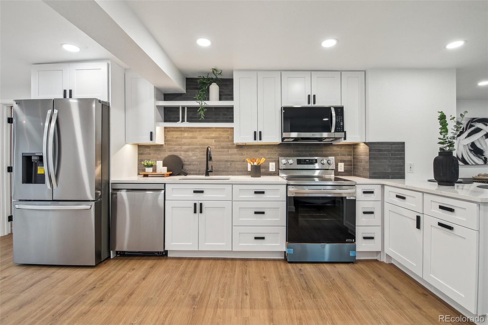 MLS Image #6 for 5515  dudley court,arvada, Colorado