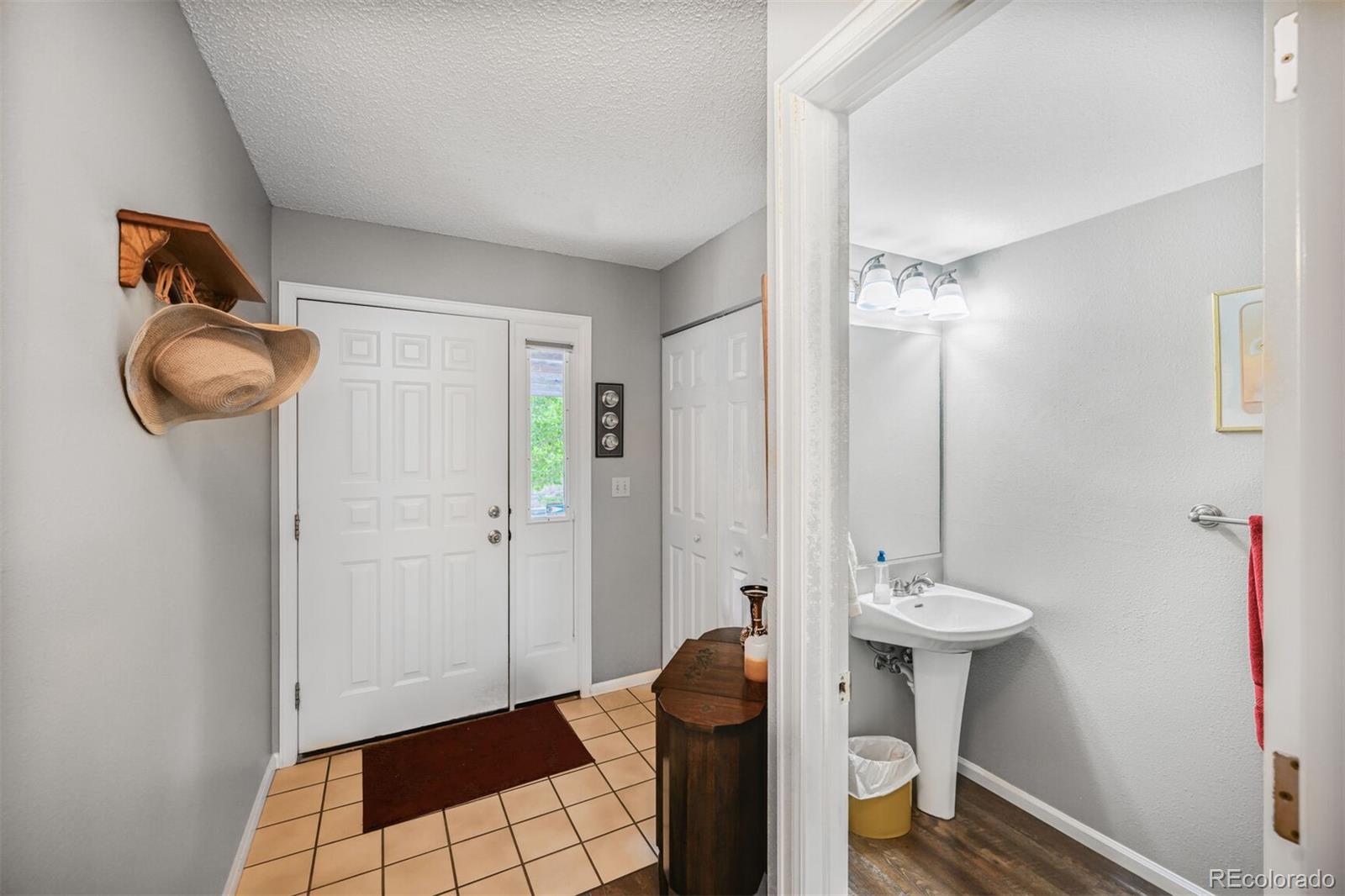 MLS Image #6 for 1865 s union boulevard,lakewood, Colorado