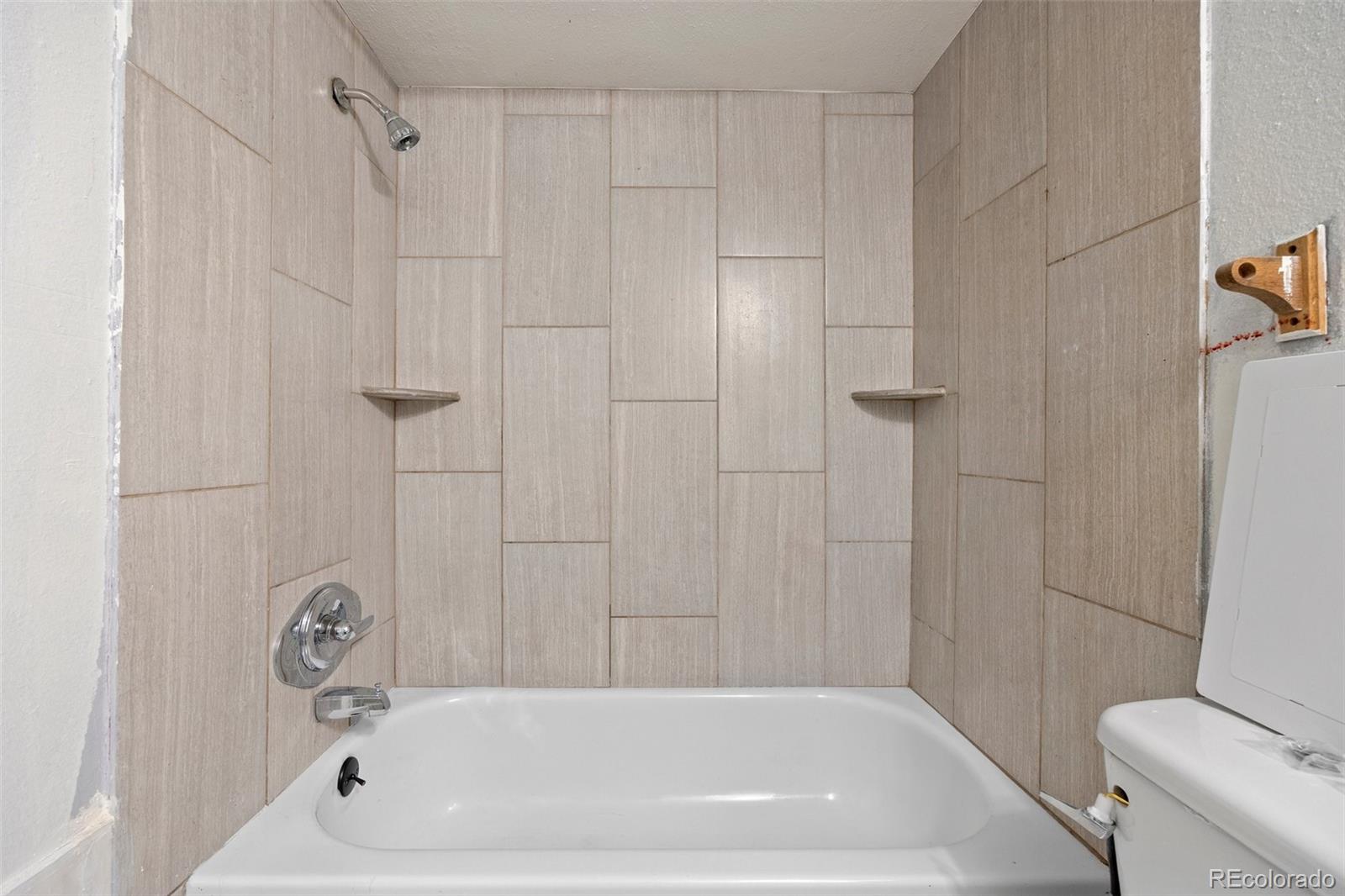 MLS Image #18 for 1723  robb street,lakewood, Colorado